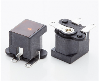 DC POWER JACK 90° SMD