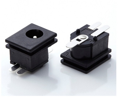 DC POWER JACK 180° SMD